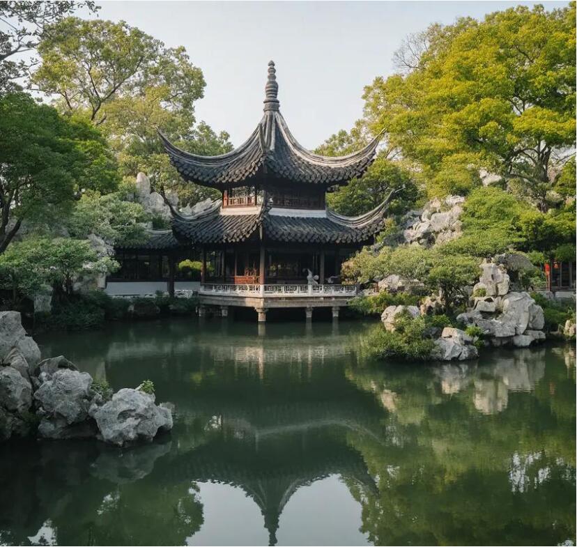 鹤山以蓝餐饮有限公司